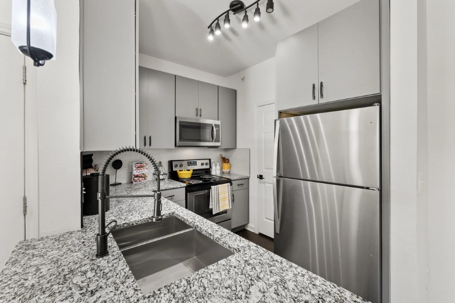 Preserve at Rolling Oaks — Living Area
